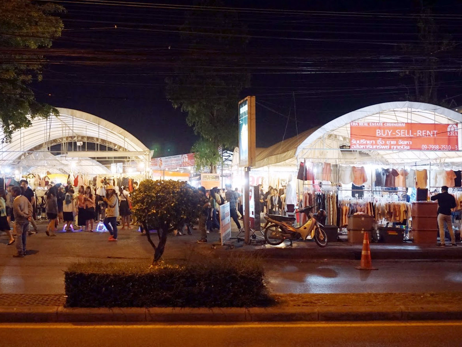 Malin Market | Chiang Mai Trekking | Das beste Trekking in Chiang Mai mit Piroon Nantaya