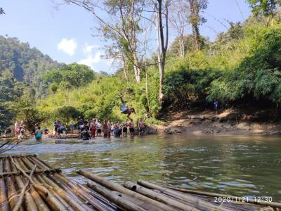 University of Maryland College Park 53 pax | Chiang Mai Trekking | Das beste Trekking in Chiang Mai mit Piroon Nantaya