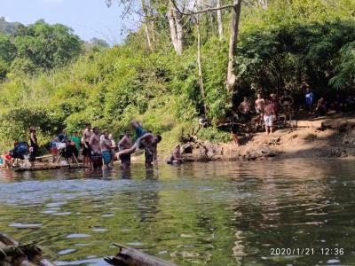 University of Maryland College Park 53 pax | Chiang Mai Trekking | Das beste Trekking in Chiang Mai mit Piroon Nantaya