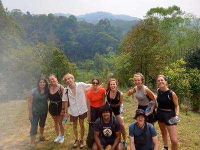 leonie, Fleur, .Sebastien,, Joel, Arther, Apoline, Nathalie, Johanna and Christian | Chiang Mai Trekking | Das beste Trekking in Chiang Mai mit Piroon Nantaya