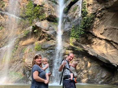 MANK AND KAACZMAREK FAMILY. | Chiang Mai Trekking | Das beste Trekking in Chiang Mai mit Piroon Nantaya