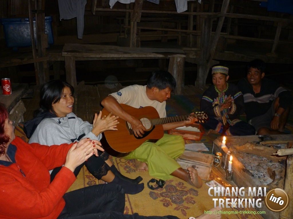 3-days/2-nights Trekking Tour | Chiang Mai Trekking | Das beste Trekking in Chiang Mai mit Piroon Nantaya