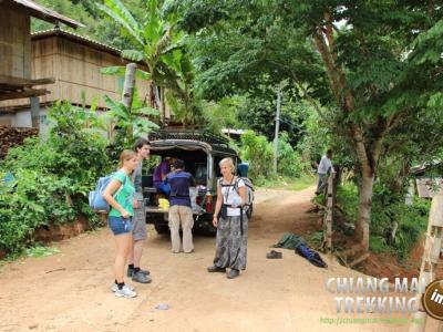 2-days/1-night Trekking Tour | Chiang Mai Trekking | Das beste Trekking in Chiang Mai mit Piroon Nantaya